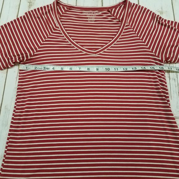 American Eagle Soft & Sexy Tee - Picture 6 of 8